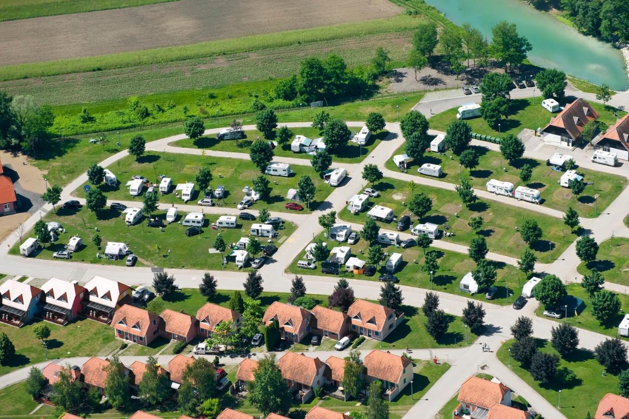Mediteran Travel Mobile Homes In Camping Terme Catez Brezice Exterior photo